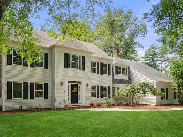 36 Saddle Ridge Rd, Sudbury, MA 01776