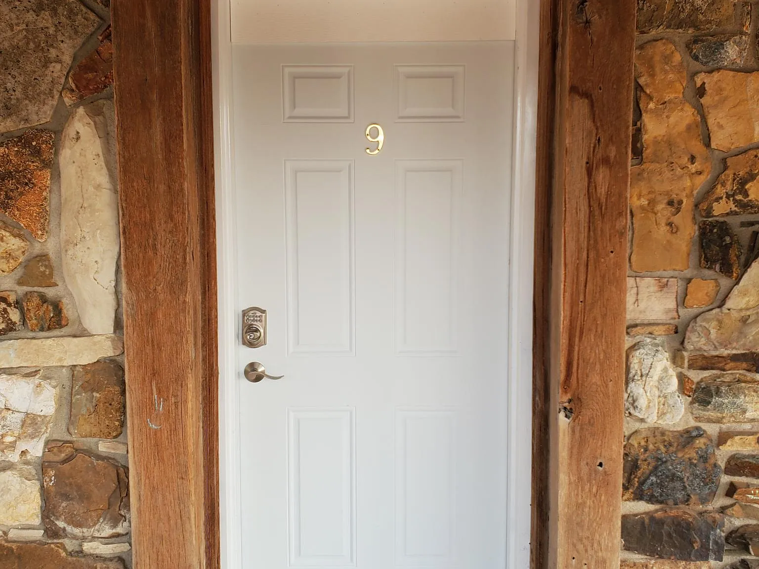 1 bed, 400 sqft, $600 — Photo 1