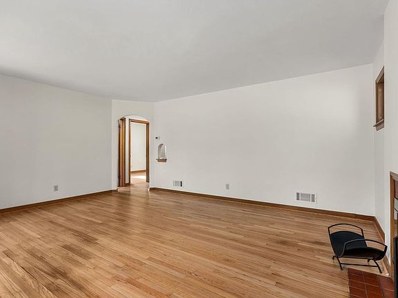 5th image of 4803 Shore Acres Road