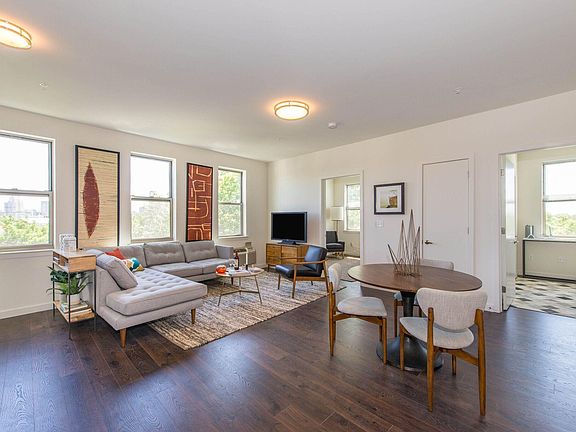 2nd image of 234 Suydam Ave APT 310