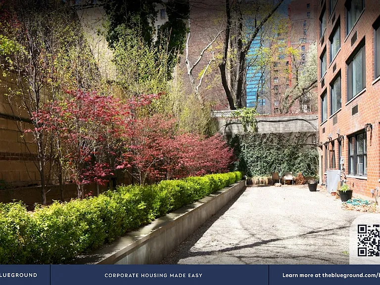 340 E 51st St #4J — Photo 16