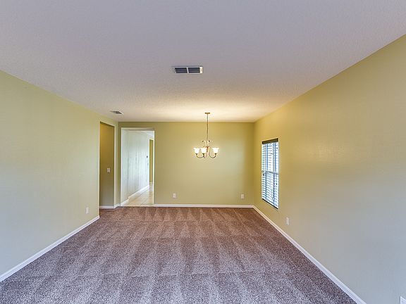 3rd image of 4731 Rockvale Dr