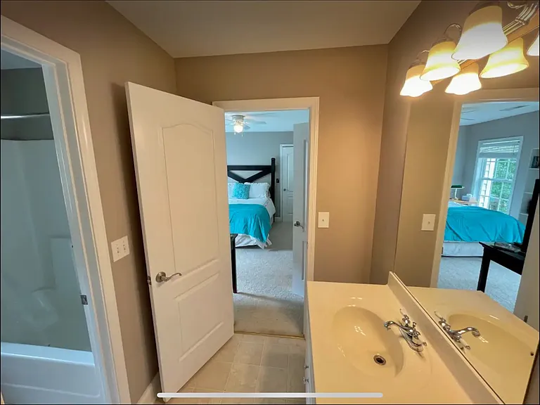 210 Brooks Dr — Photo 37