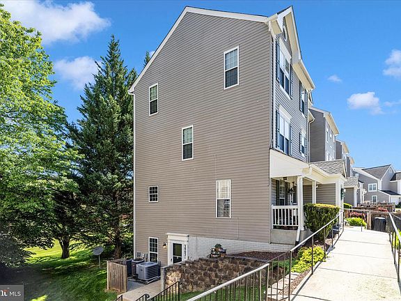 4th image of 20031 Dunstable Cir Unit 116-24