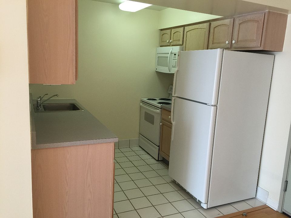 1st image of 111 S Broadway APT 3A