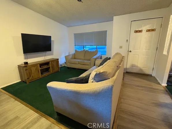 100 Ski Trl #42, Mammoth Lakes, CA 93546