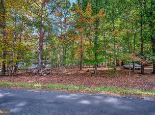 107 Gold Valley Rd, Locust Grove, VA 22508