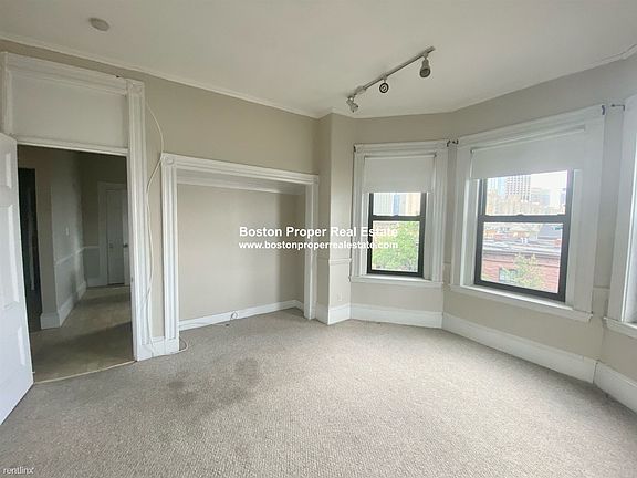 196 Saint Botolph St. #4R Boston - Back Bay Unit Photo 3