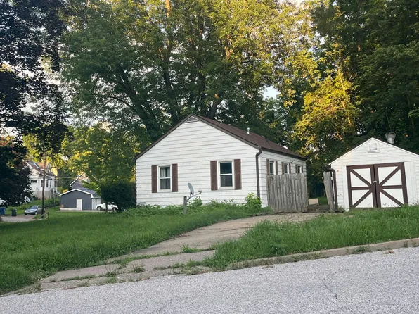 1307 Kirkwood Blvd, Davenport, IA 52803