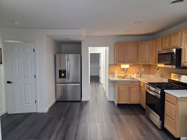 (undisclosed Address)