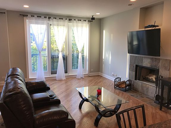 3rd image of 1514 W Cortez St #2