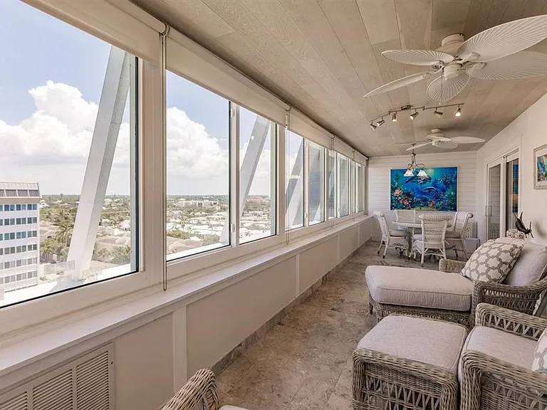1055 W Peppertree Dr #805AA — Photo 29