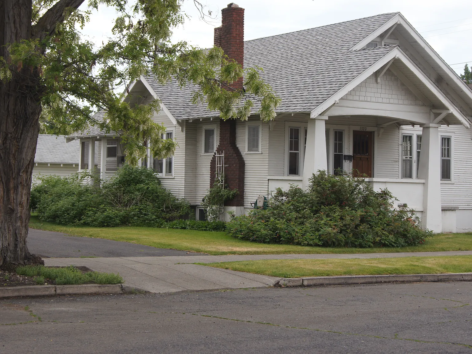 6 bed, $4,650 — Photo 2