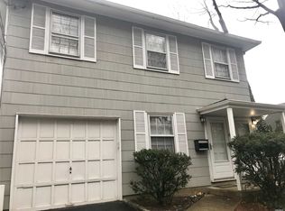 1059 Old Northern Blvd, Roslyn, NY