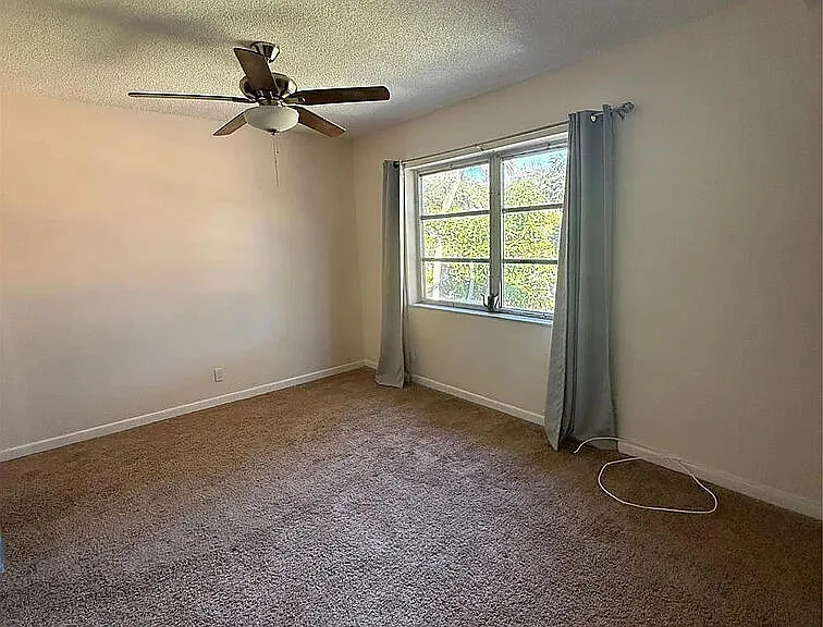 3007 NW 68th St #9C — Photo 5