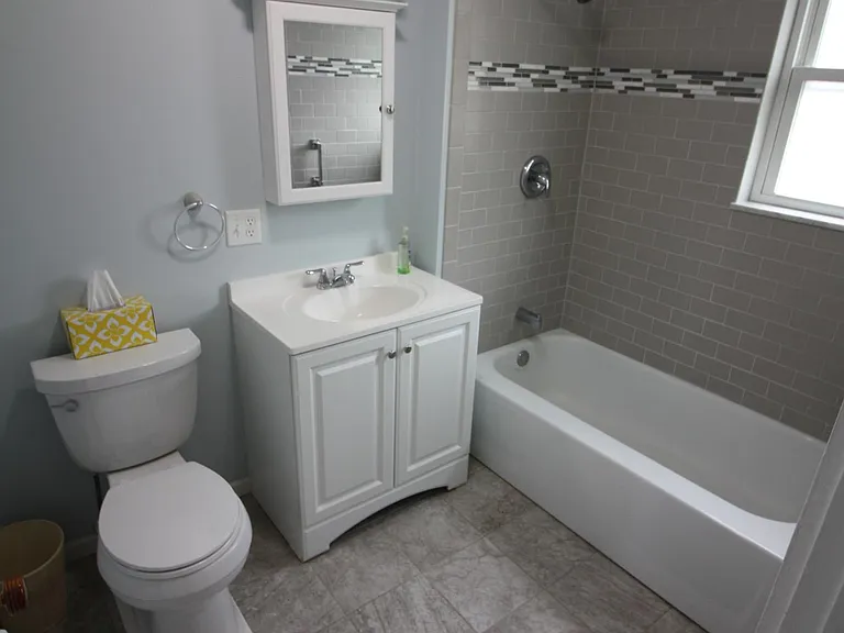 4925 Linden Ave — Photo 7