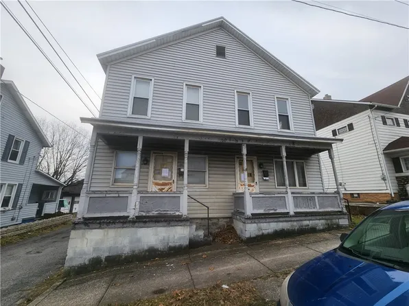 315-317 Oak St, Johnstown, PA 15909