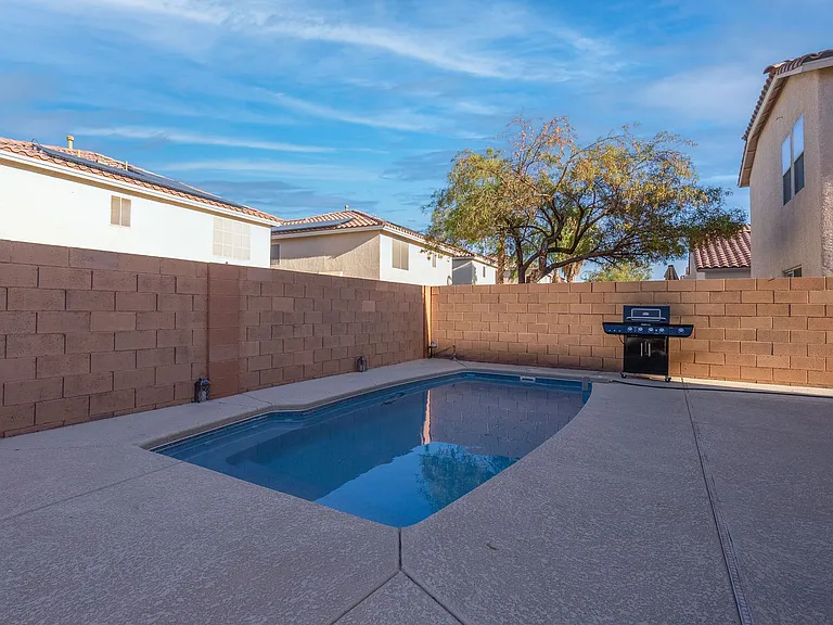 7578 Hope Valley St — Photo 40