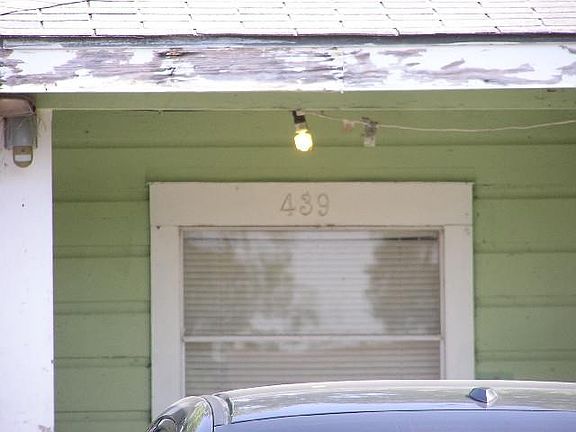 4th image of 439 Sussex Ave