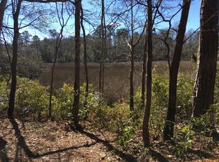 Mill Dam Rd, Hampstead, NC 28443