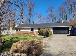 57 Stockton Rd, Kendall Park, NJ 08824