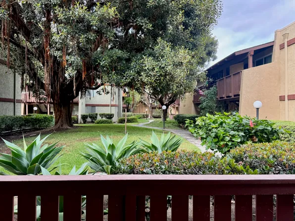 1030 W Macarthur Blvd APT 83, Santa Ana, CA 92707