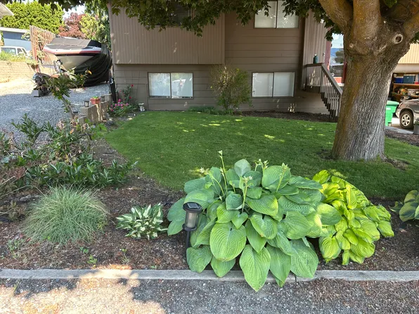 (undisclosed Address), East Wenatchee, WA 98802