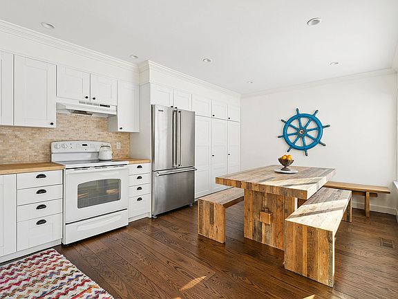 4th image of 202 Treescape Dr #13A
