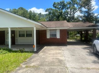 15 Elm St, Hinesville, GA 31313