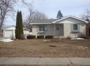 3812 Sharon Rd, Midland, MI 48642