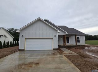 5989 County Road 33, Hollywood, AL 35752