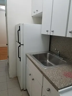 Rented by Max & Associates Realty Corp | media 12