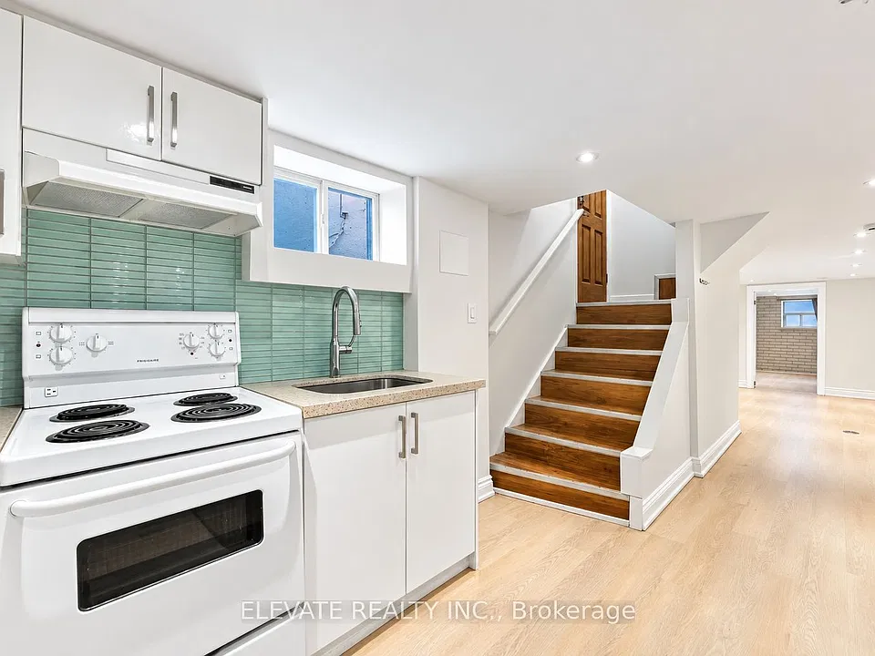 66 Hartley Ave #BASEMENT