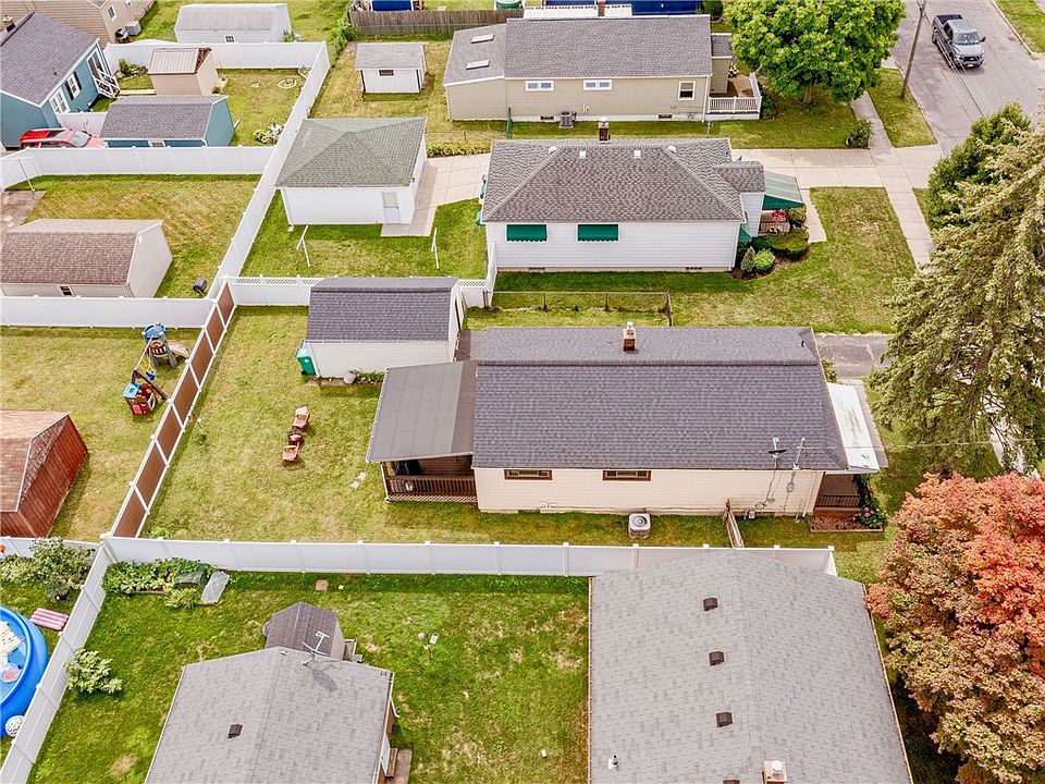 569 72nd St, Niagara Falls, NY 14304 Zillow