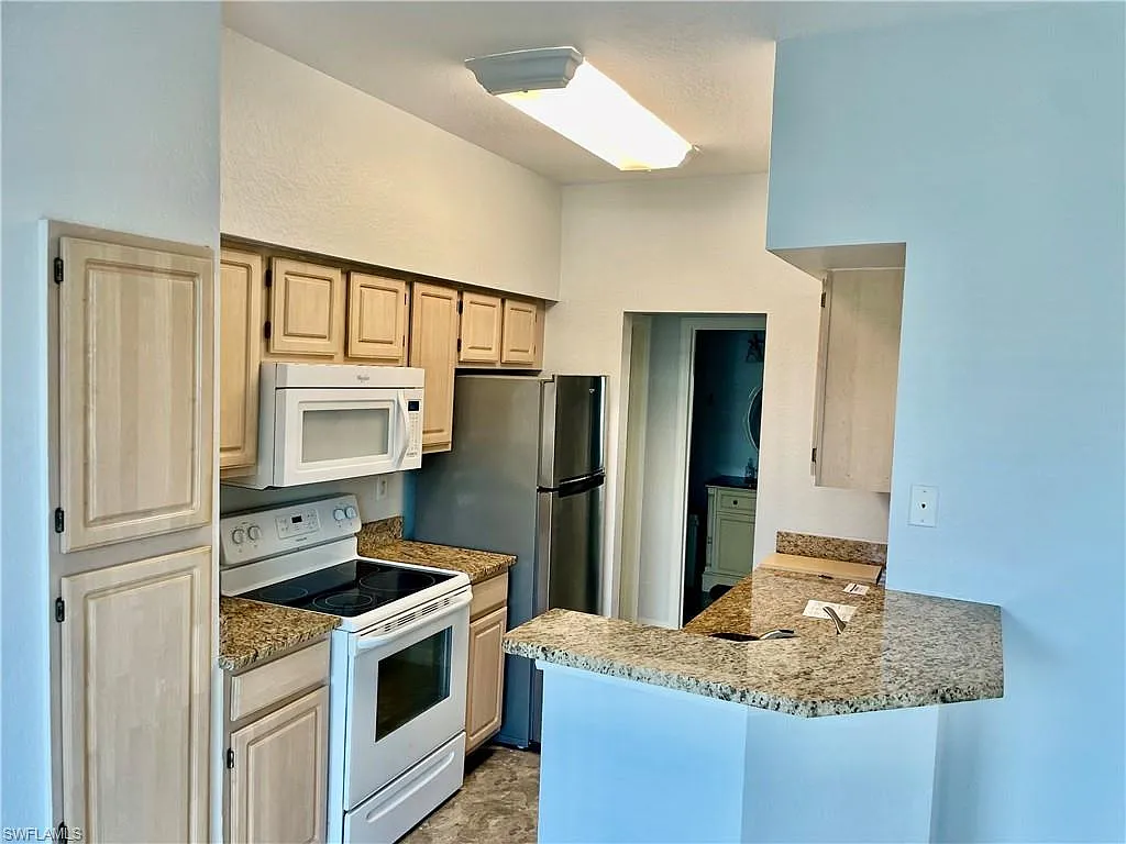 1 bed, 1.0 bath, 816 sqft, $1,400 — Photo 4