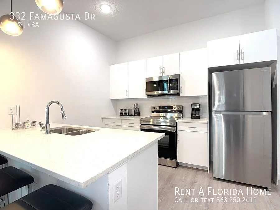 Fully Furnished & Move-In Ready Lawn Care, Pool Maintenance, and Pest Control are Included! — Photo 4