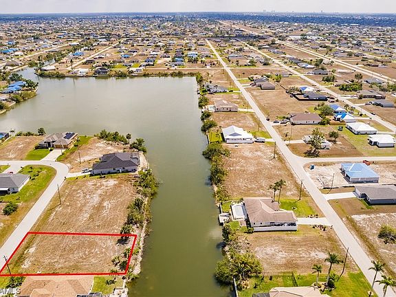 5th image of 1412 NW 17th Ter