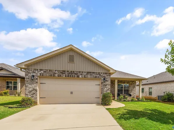 330 Yogi Ct, Madison, AL 35757