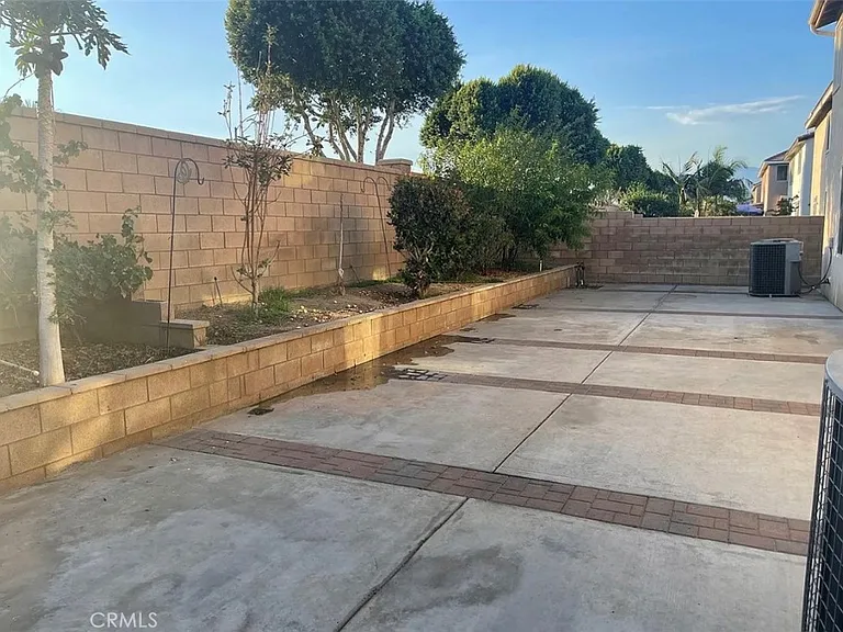 7771 Stonegate Dr — Photo 29