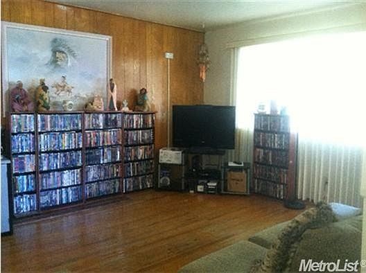 2nd image of 7545 Skelton Way