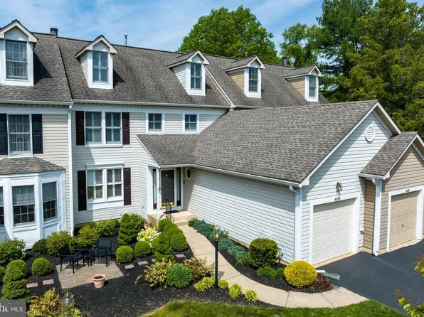 409 Braemar Ct, Chadds Ford, PA 19317
