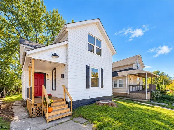7802 Jones Rd, Cleveland, OH 44105