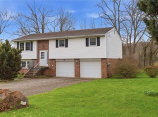 101 Oak Dr, Sarver, PA
