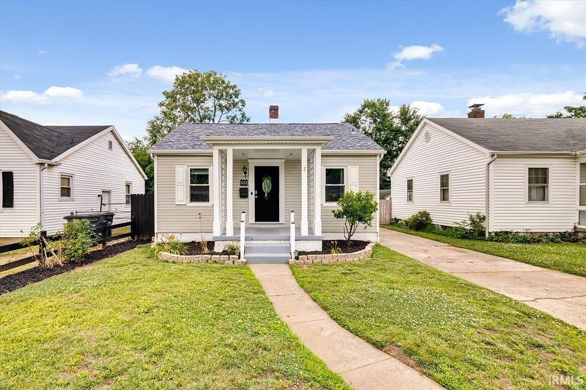 1132 E Gum St, Evansville, IN 47714 Zillow