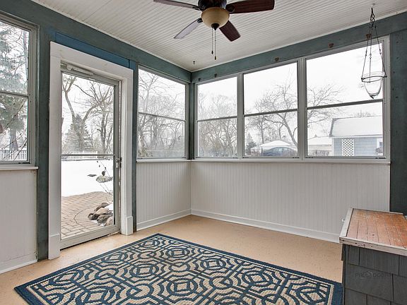 Front screen porch/mud room