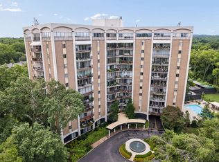 4215 Harding Pike APT 704, Nashville, TN 37205