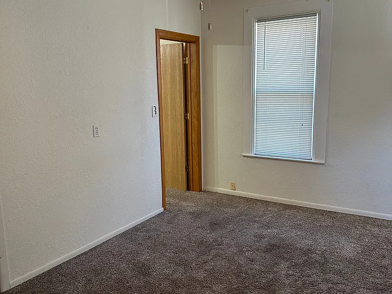 2748 Washington St #2748 — Photo 4