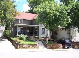 50 S School Ave APT 1, Fayetteville, AR 72701