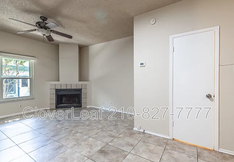 1933 Crossgate Park — Photo 6