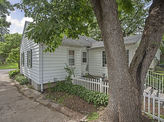 2nd image of 4249 Browndale Ave S